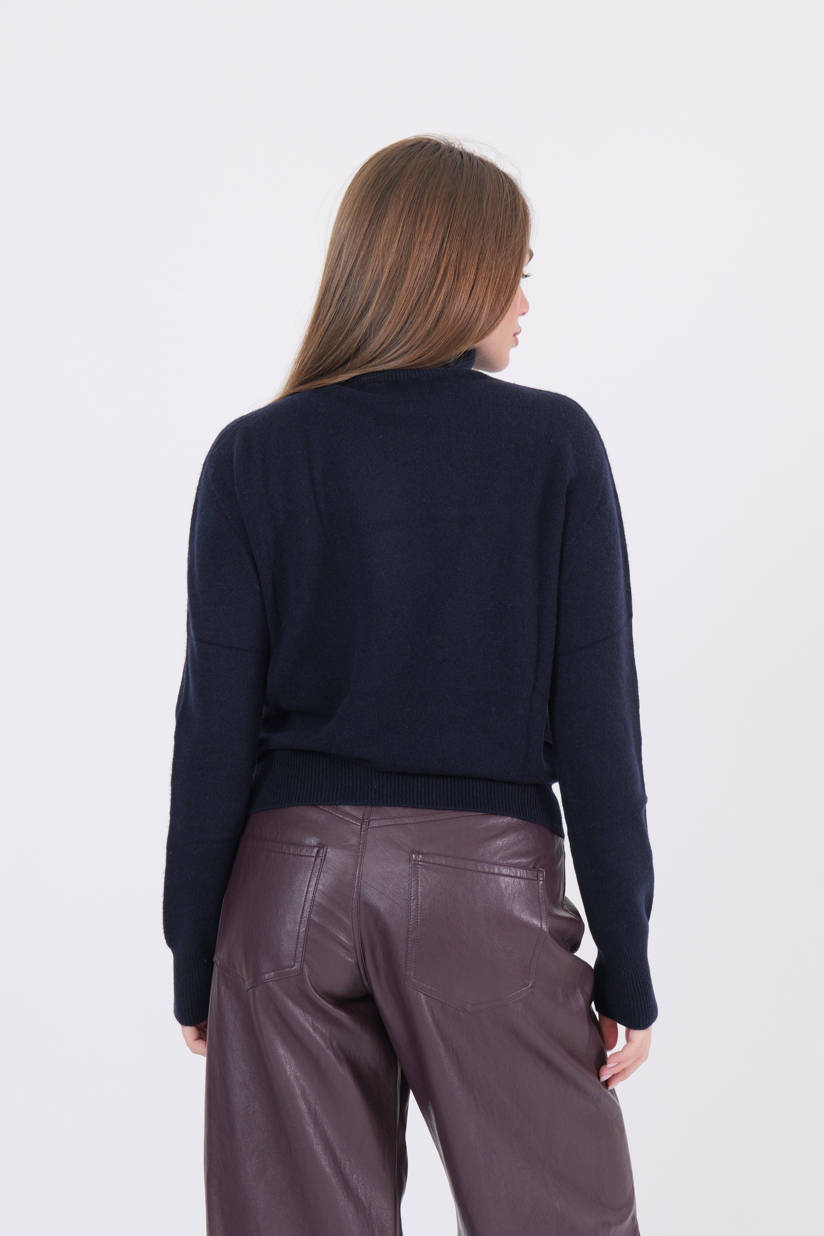 MAGLIA COLLO ALTO BLU